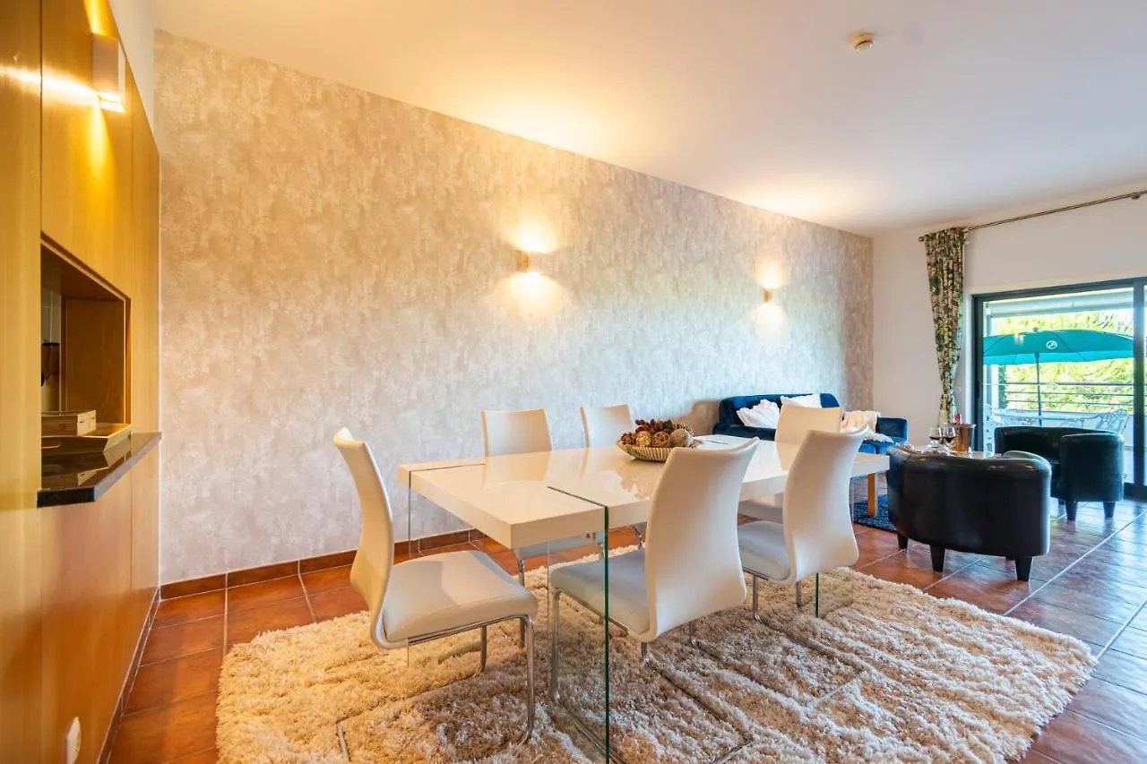 Daire Lagos Marina Park Resort